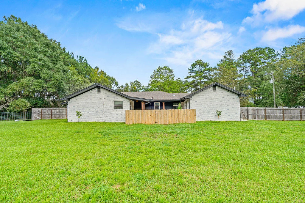 Photo of 4962 Antioch Road