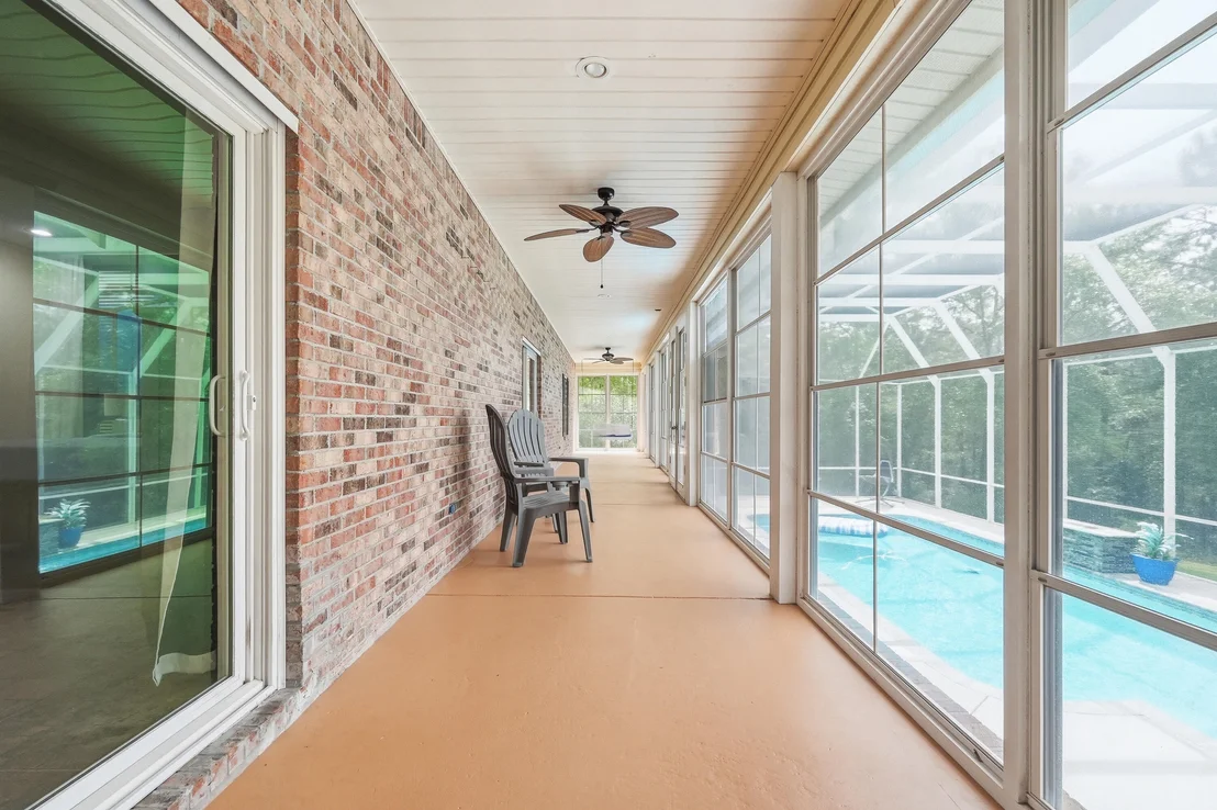 Photo of 4063 Lakeview Drive