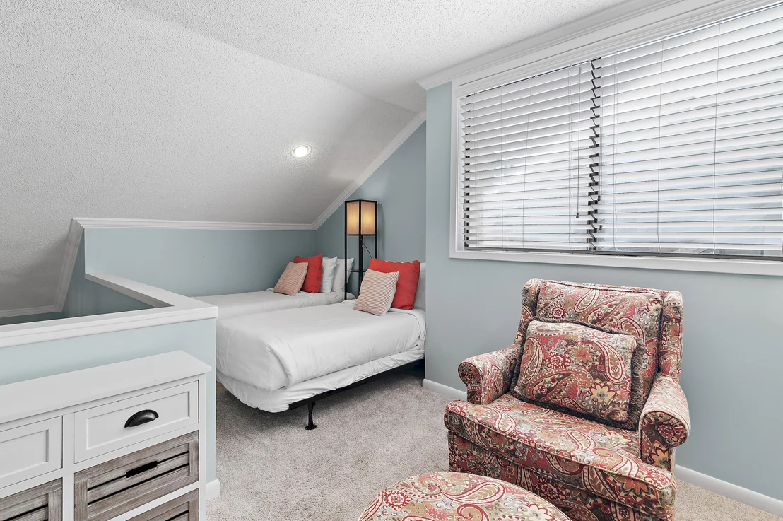 Photo of 5144 Beachwalk Circle