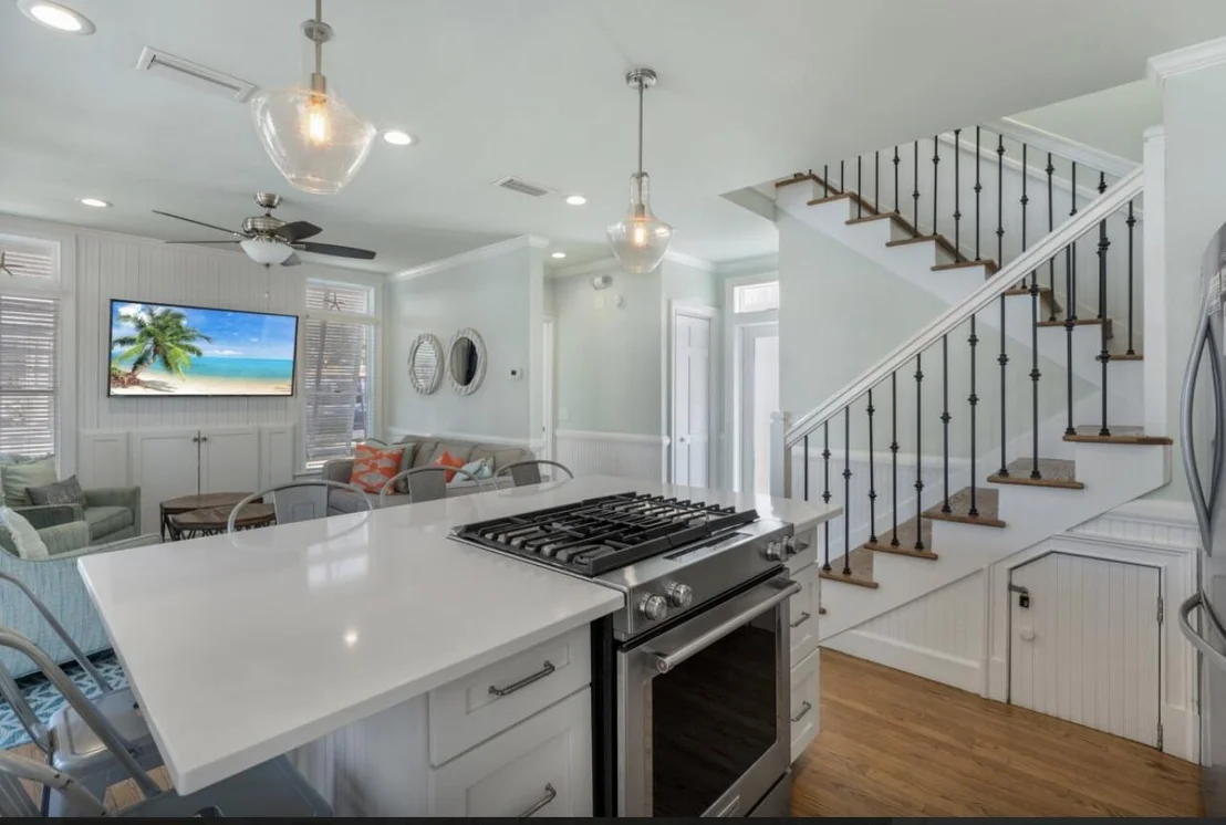 Photo of 323 Beachside Drive