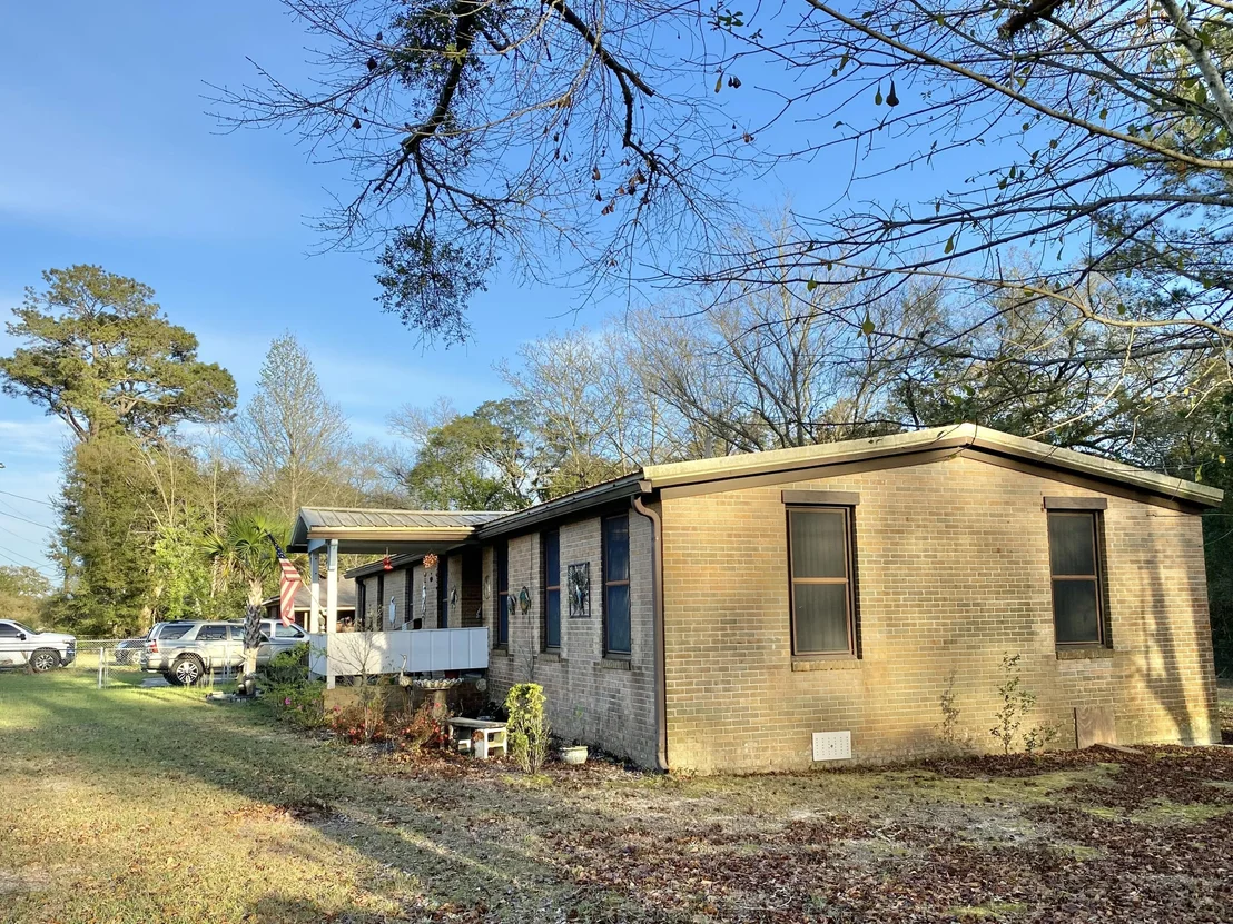 Photo of 46 Andy Drive