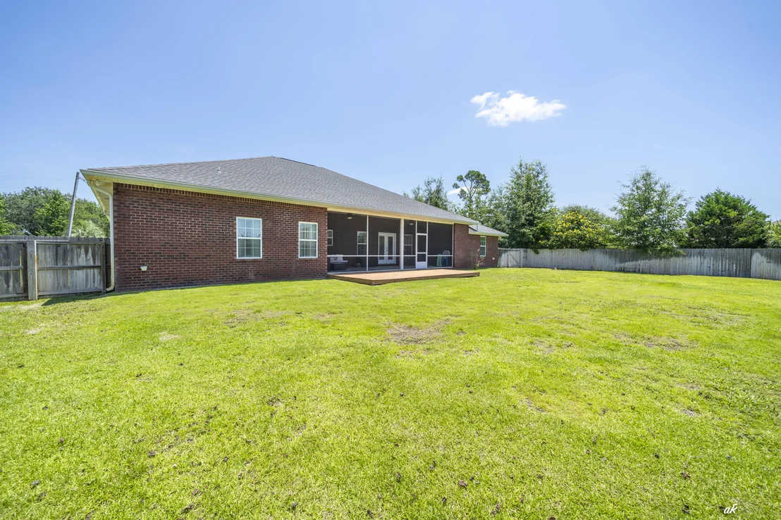 Photo of 7927 High Point Road