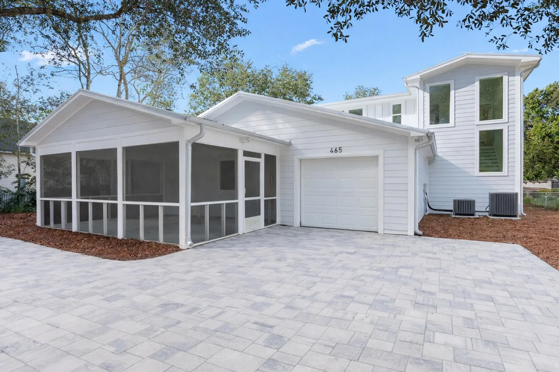 Photo of 465 Seacrest Drive