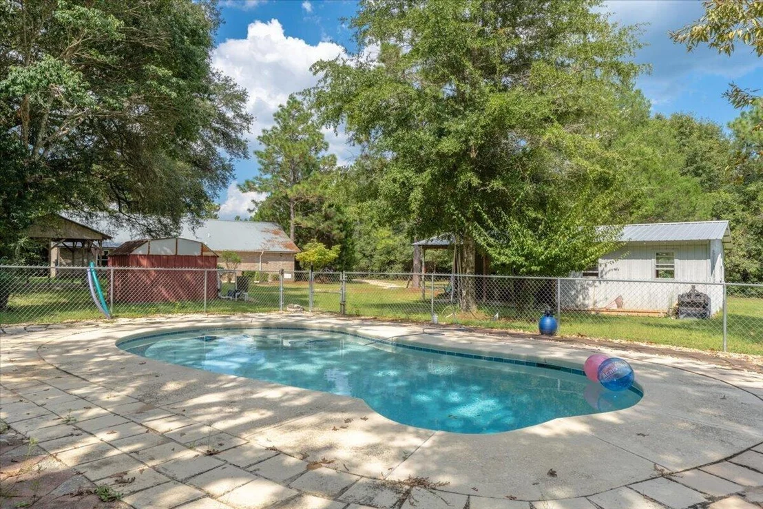 Photo of 4568 Yellow Bluff Road