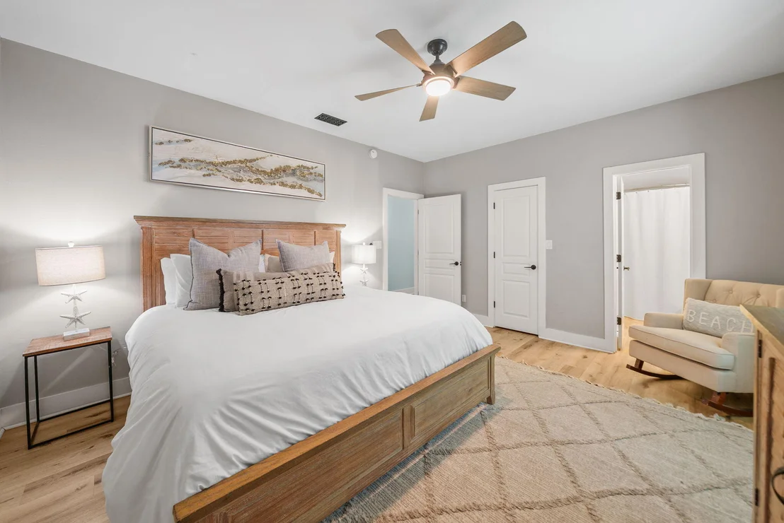 Photo of 8221 Surf Drive