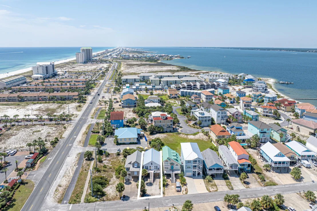 Photo of 1405 Bahia Drive