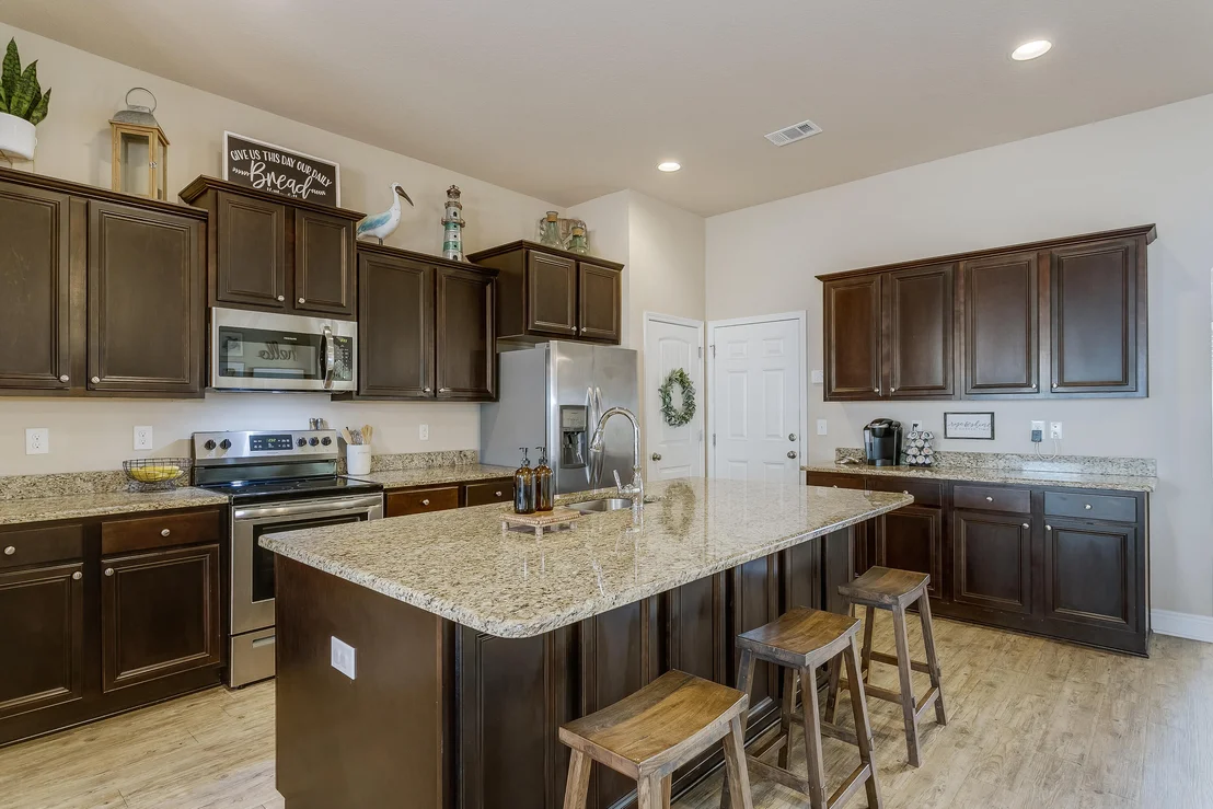Photo of 412 Chickadee Street
