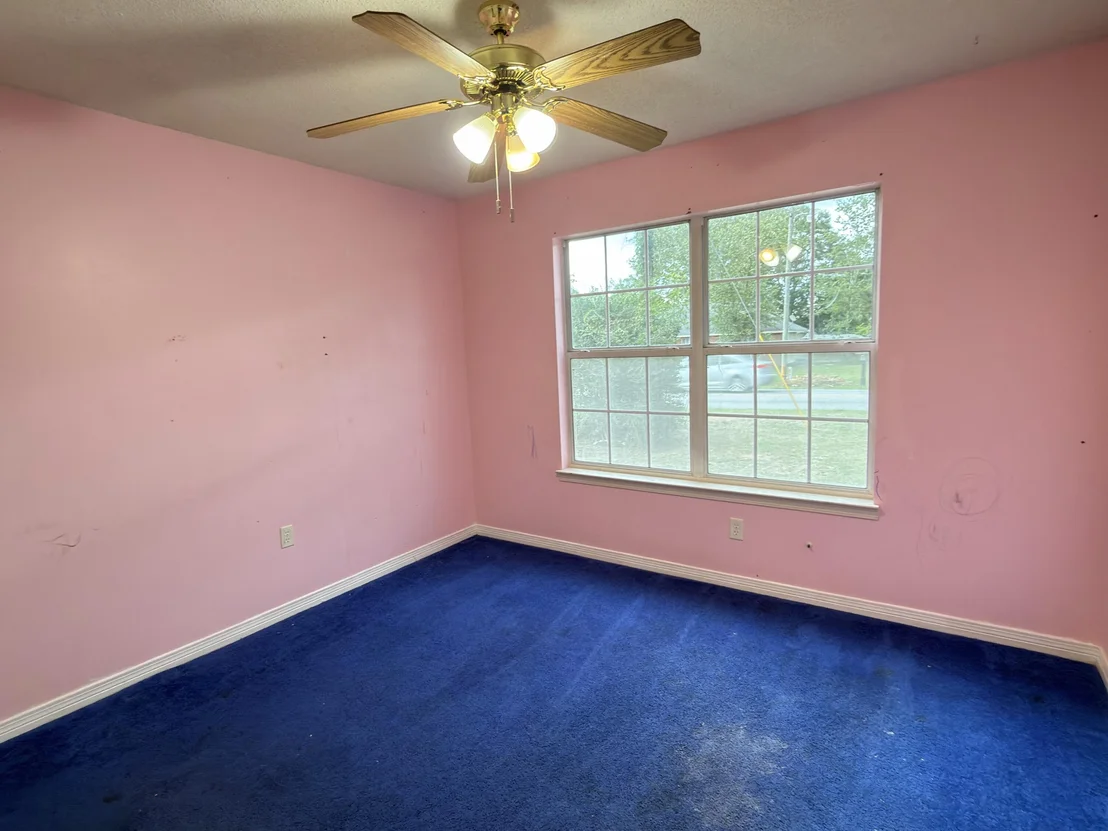 Photo of 216 Brookmeade Drive