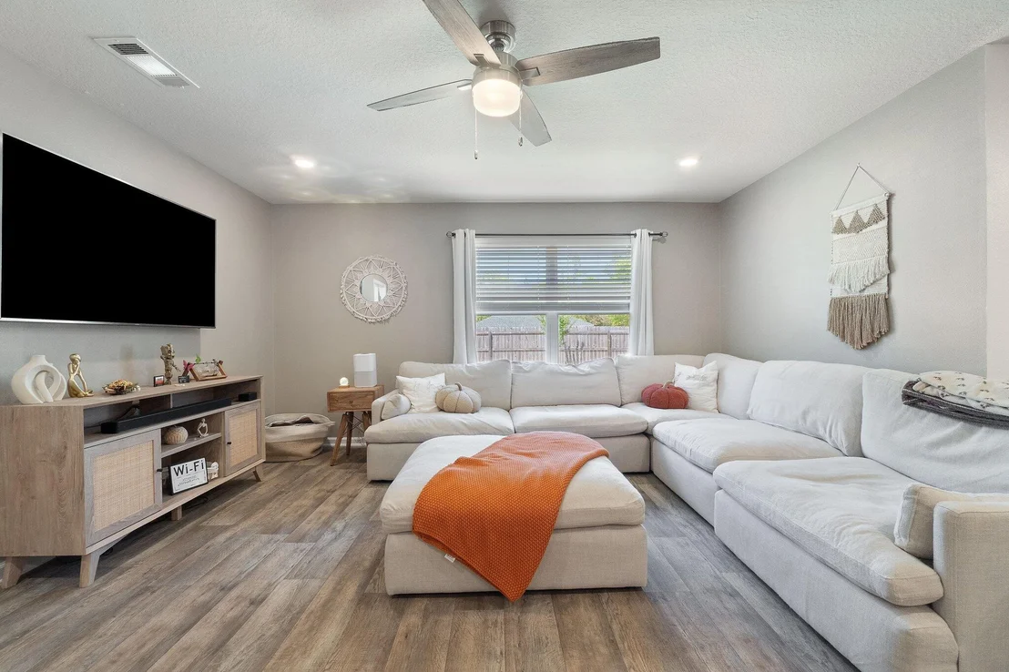 Photo of 4177 Chickadee Street
