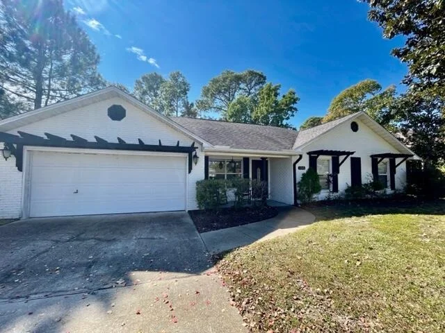 Photo of 1315 Forest Shore Drive
