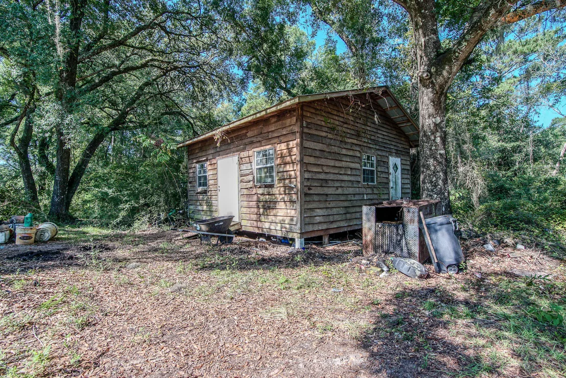 Photo of 700 E County Highway 83A