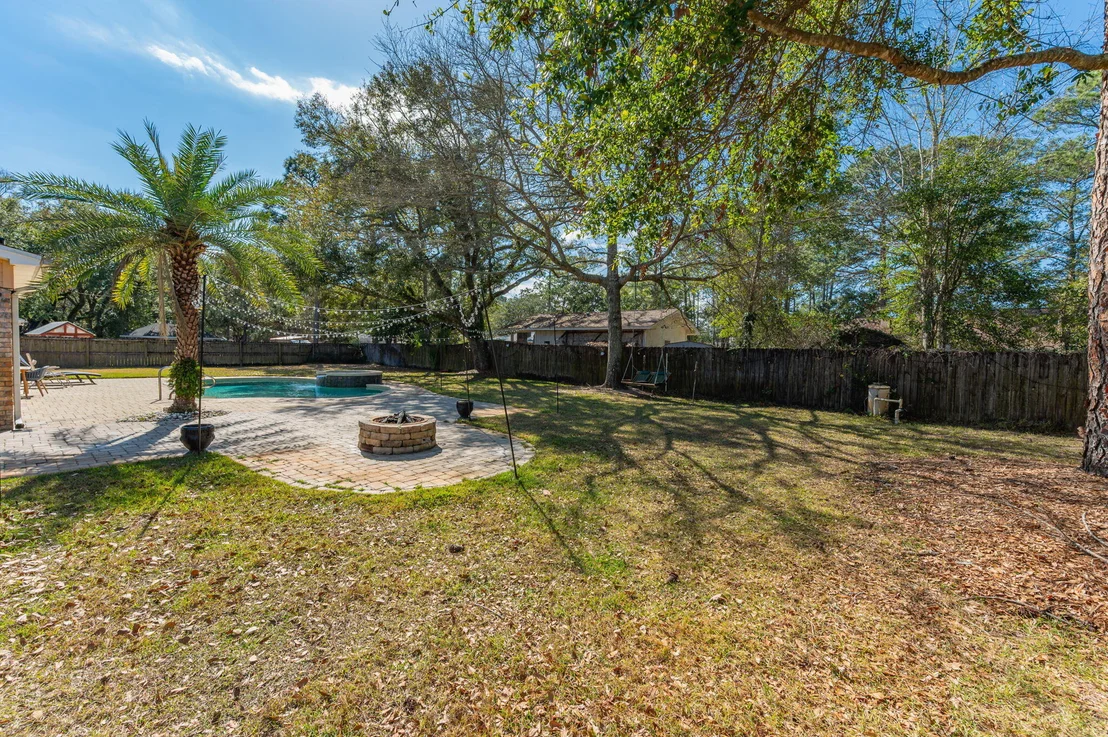 Photo of 19 Lanman Road