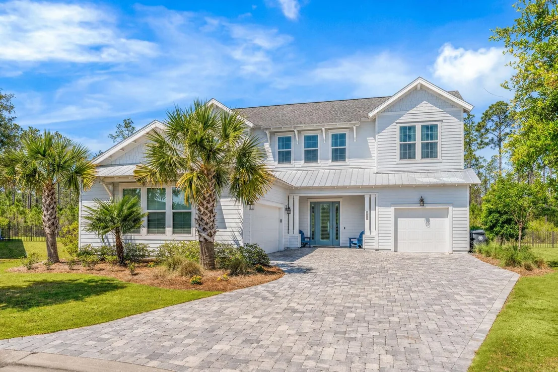 Photo of 446 W Lafayette Road