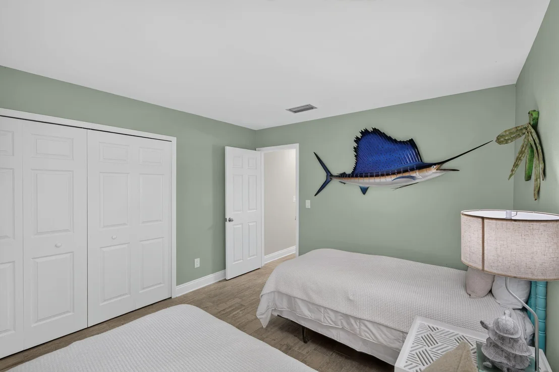 Photo of 485 W Linkside Place