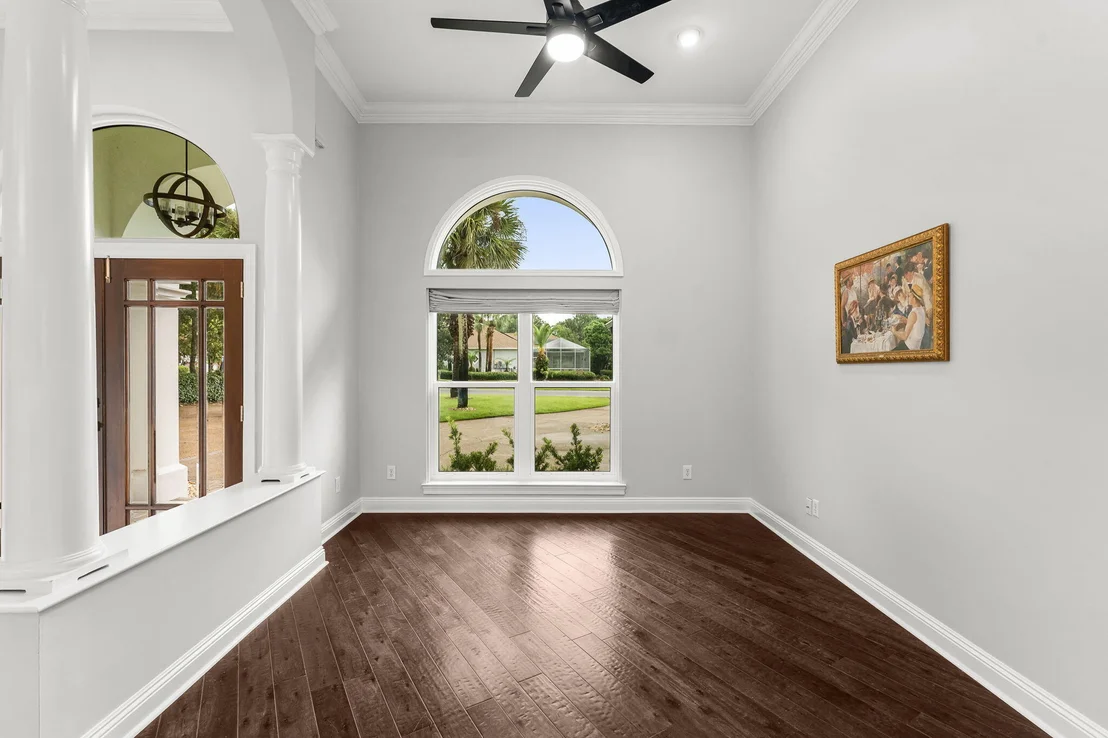 Photo of 156 Baywinds Drive