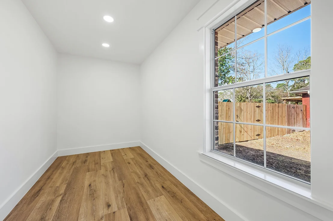 Photo of 209 Emmett Drive