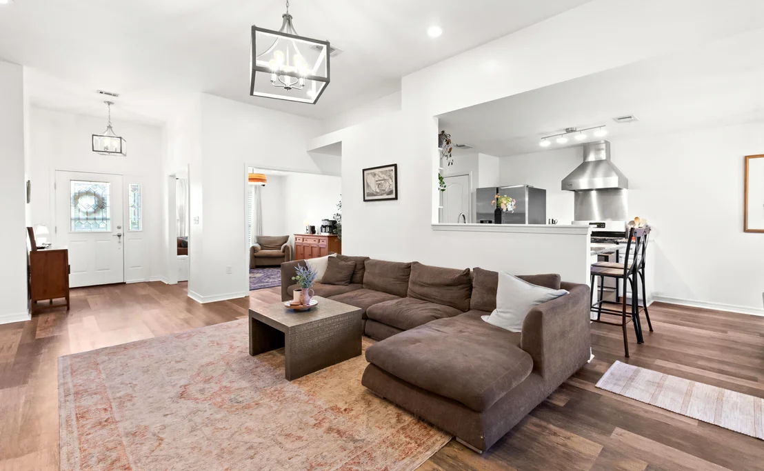 Photo of 380 Sonora Road