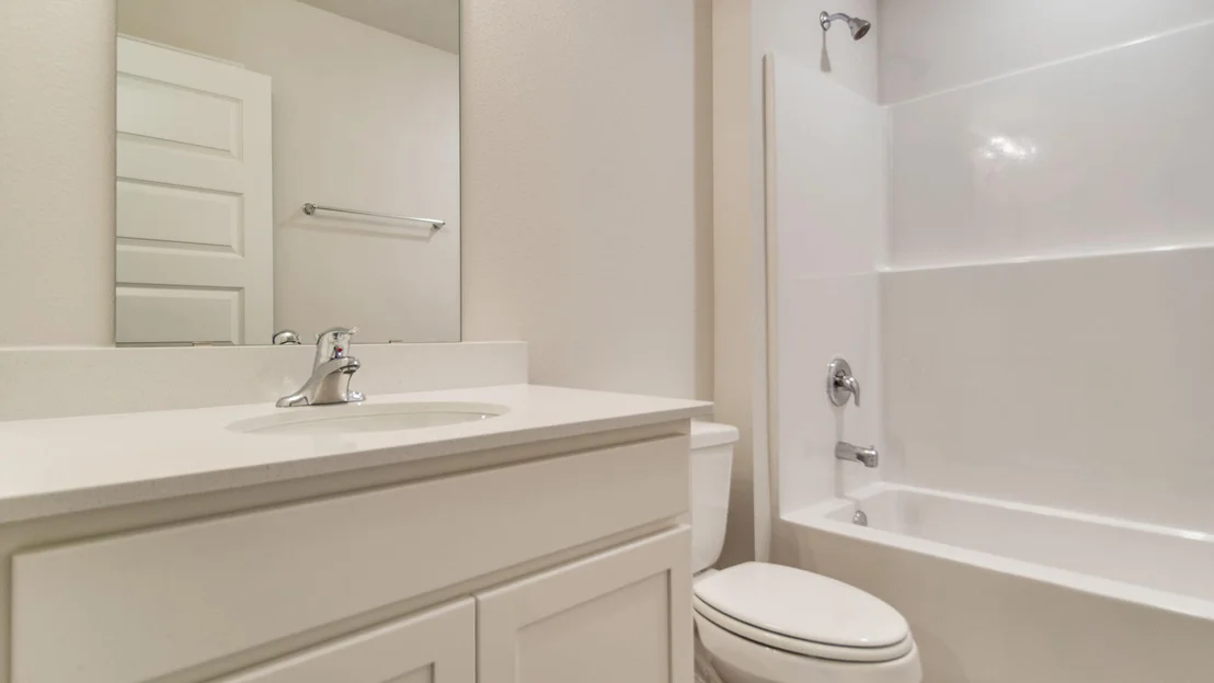 Photo of 5325 Macarthur Drive