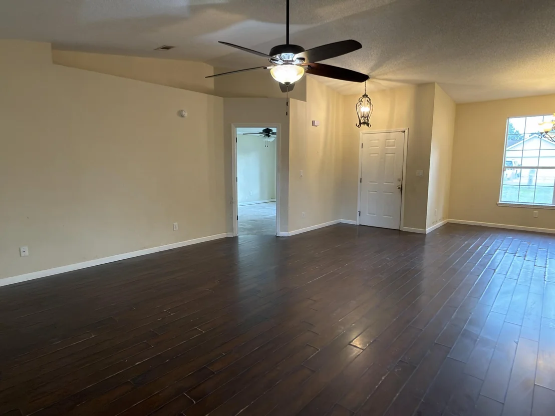 Photo of 1246 Ego Drive