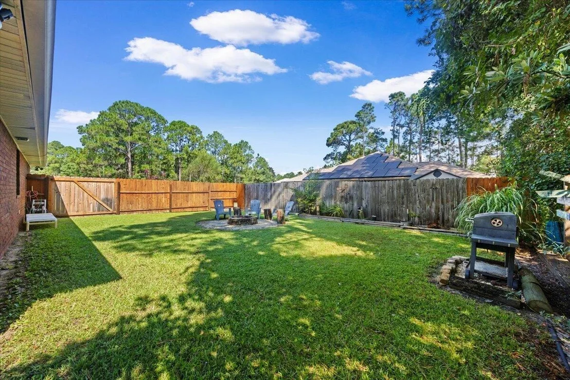Photo of 2296 Valley Road