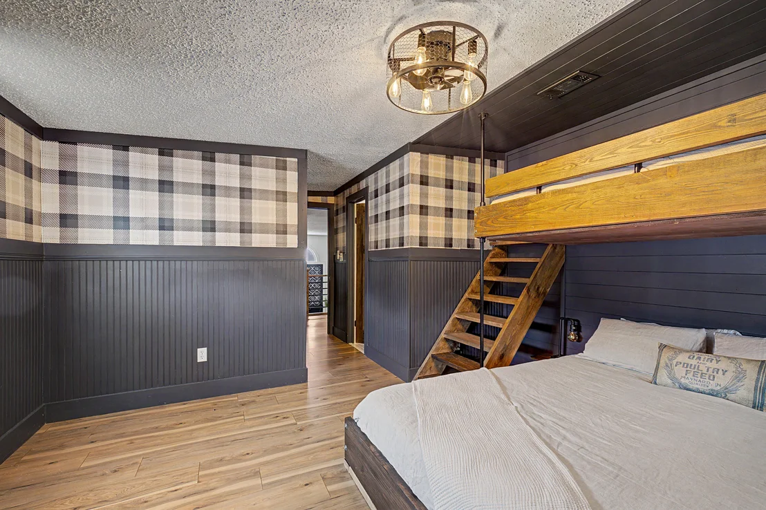 Photo of 1089 Pearson Road