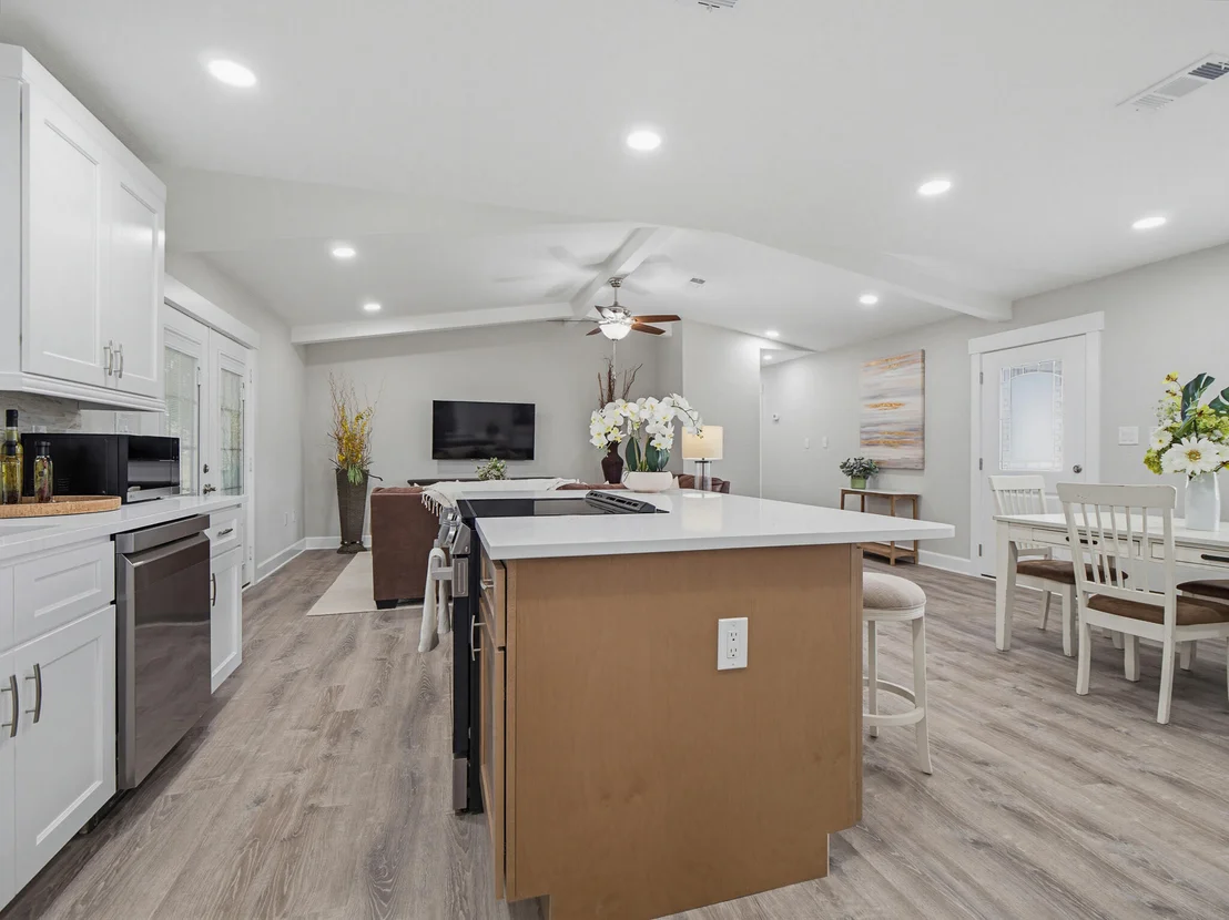 Photo of 5500 Monterrey Road