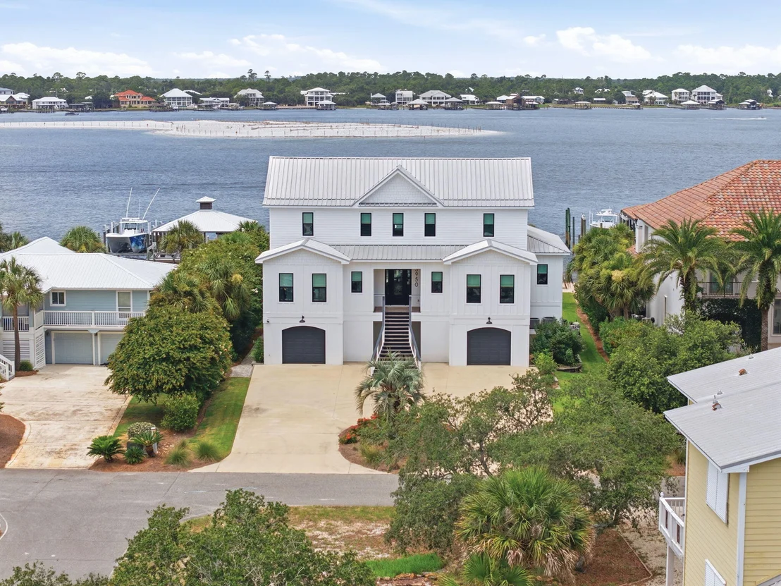 Photo of 3950 Cuttysark Cove