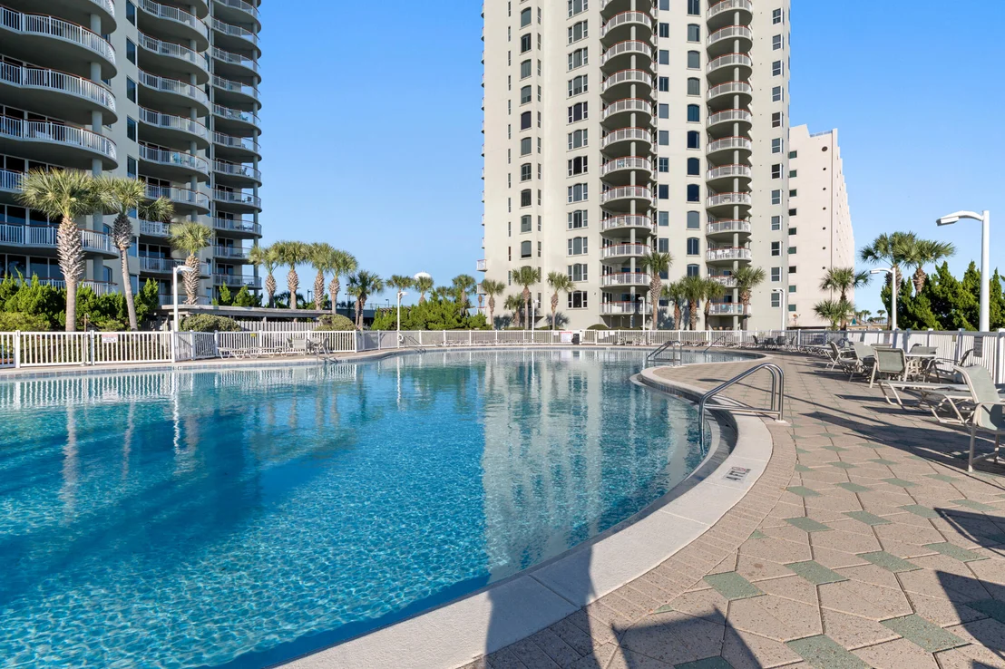 Photo of Unit PH2E at 8501 Gulf Boulevard