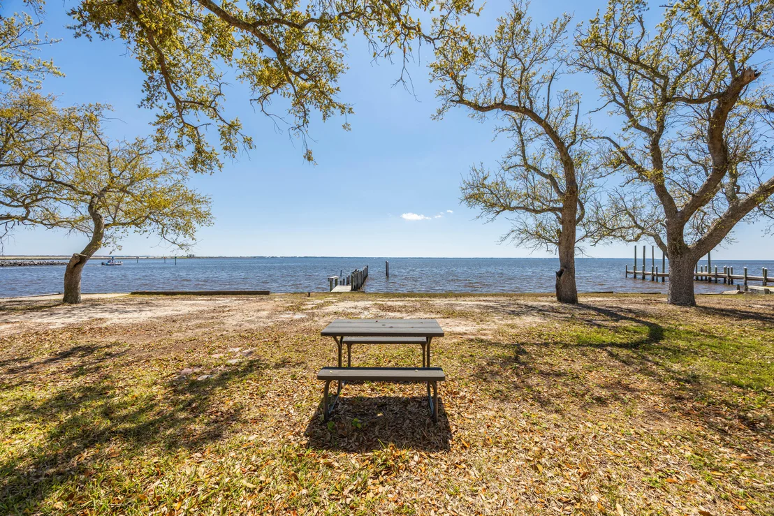 Photo of 2894 Bay Grove Road