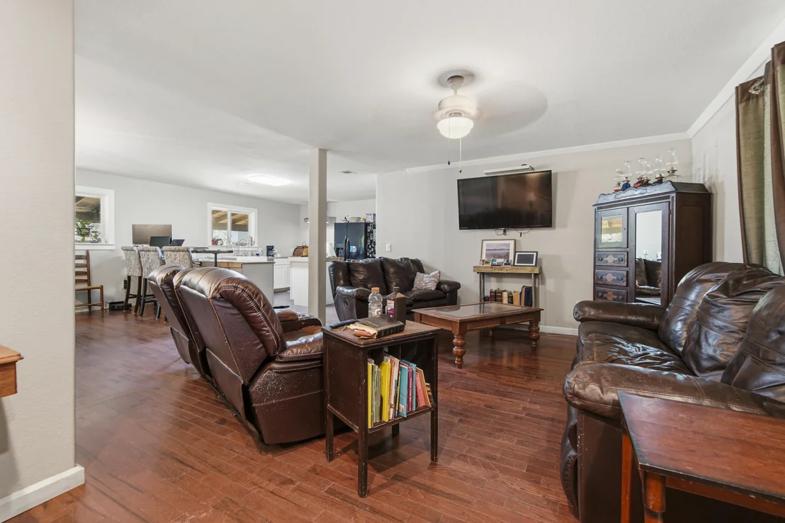 Photo of 3128 County Road 10
