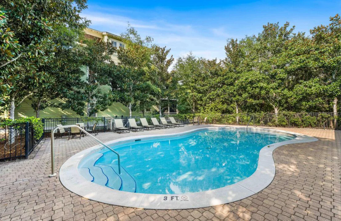Photo of 178 W Bartons Way