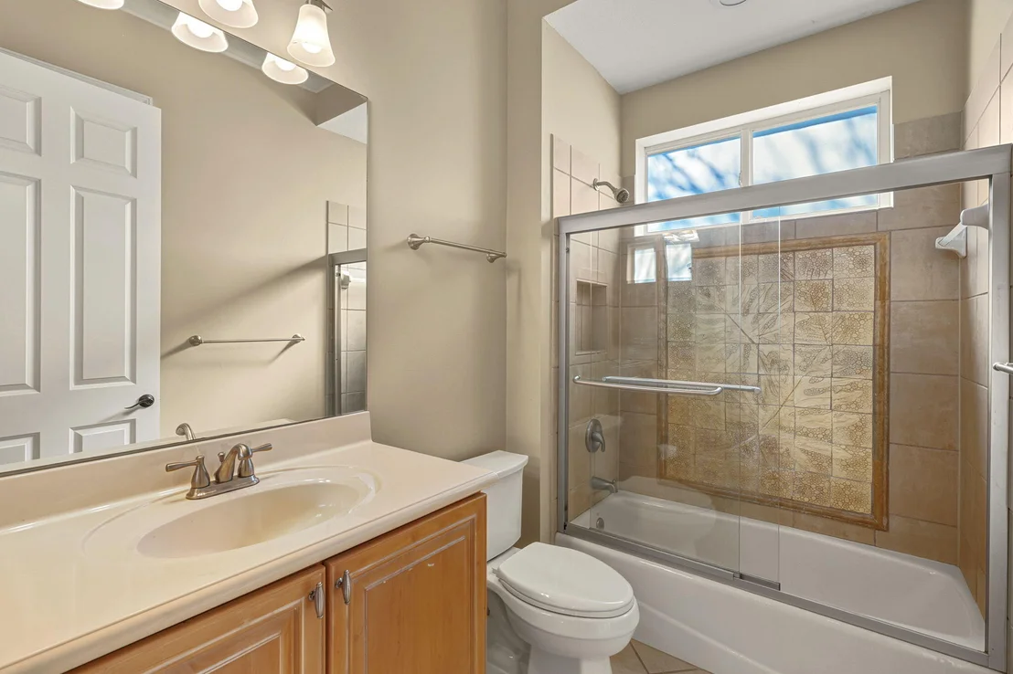 Photo of 4327 Stonebridge Road