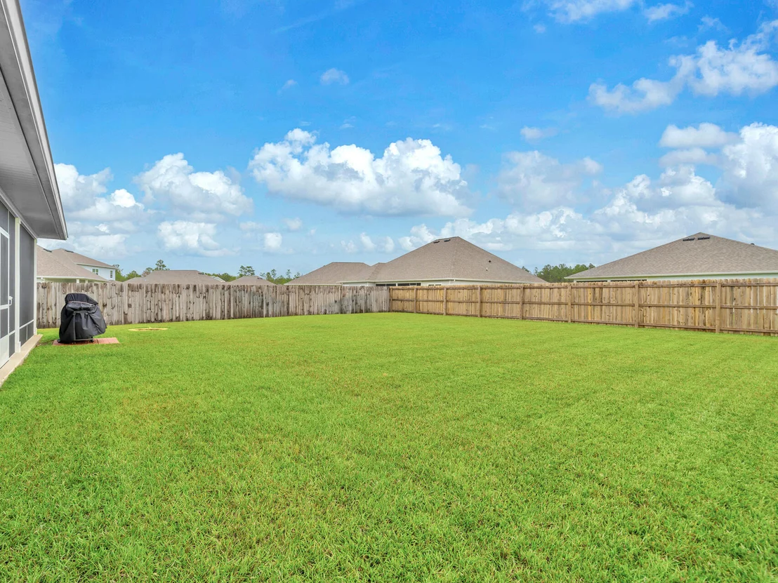 Photo of 131 W Oak Trees Lane