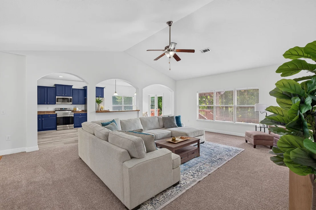 Photo of 143 Crab Apple Avenue