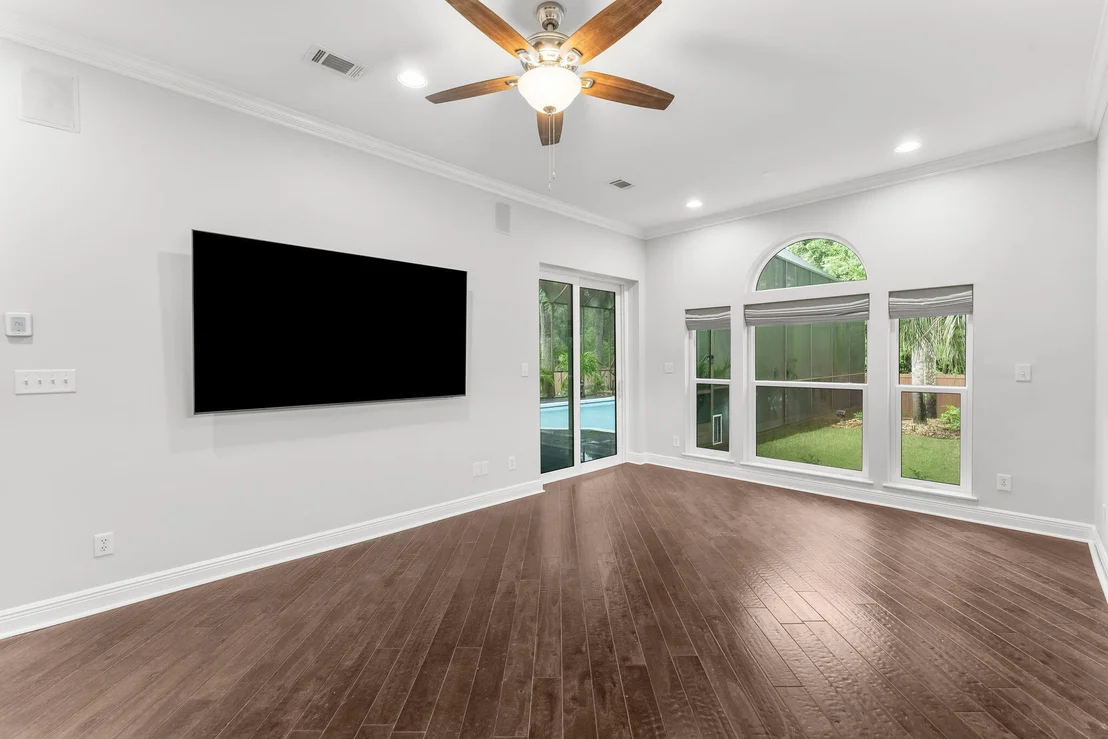 Photo of 156 Baywinds Drive