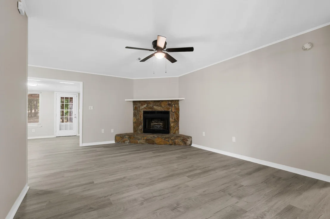 Photo of 3437 Auburn Road