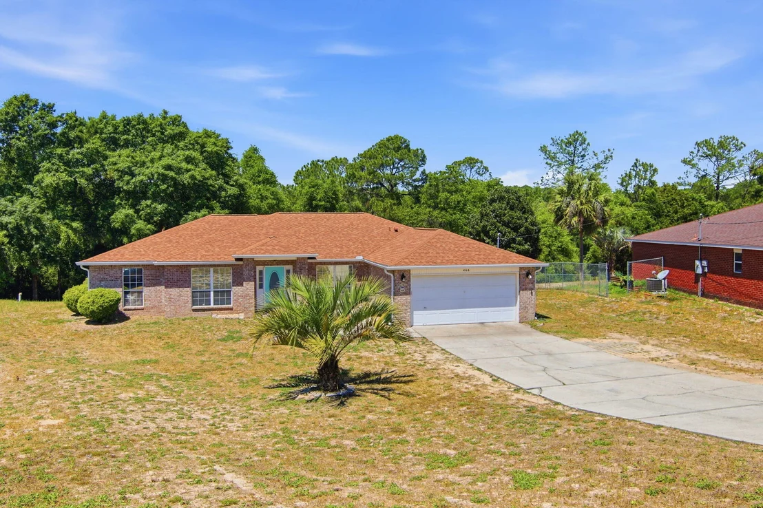 Photo of 466 Jillian Drive