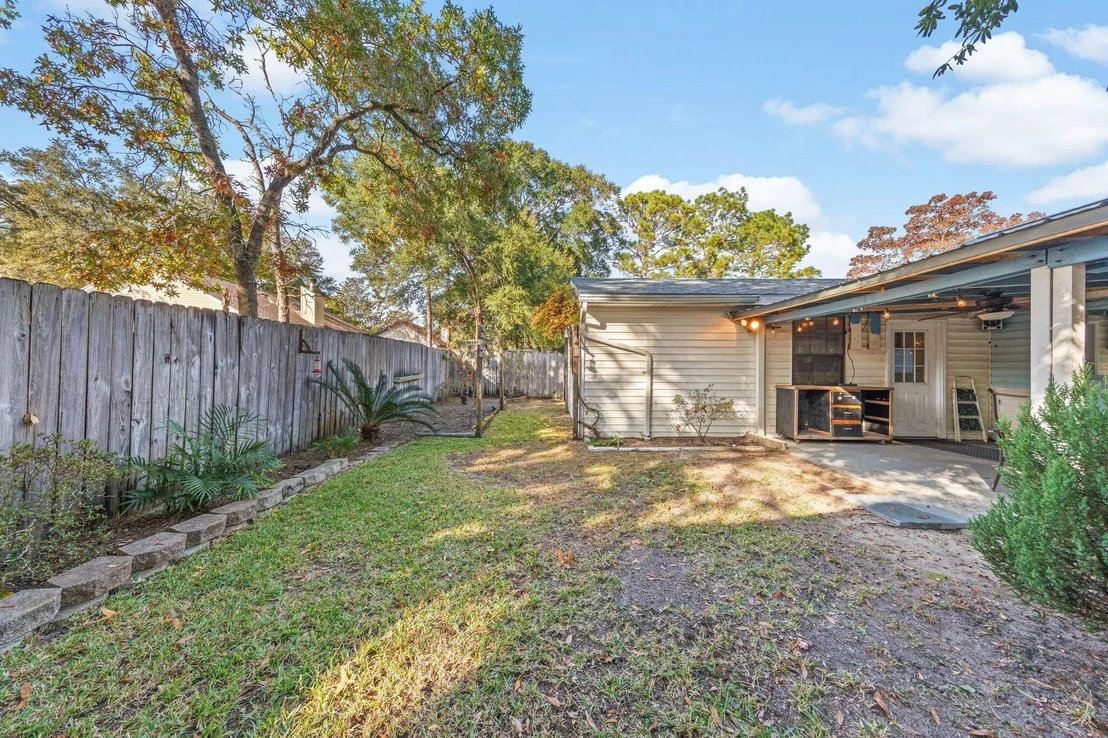 Photo of 144 Oak Terrace Drive