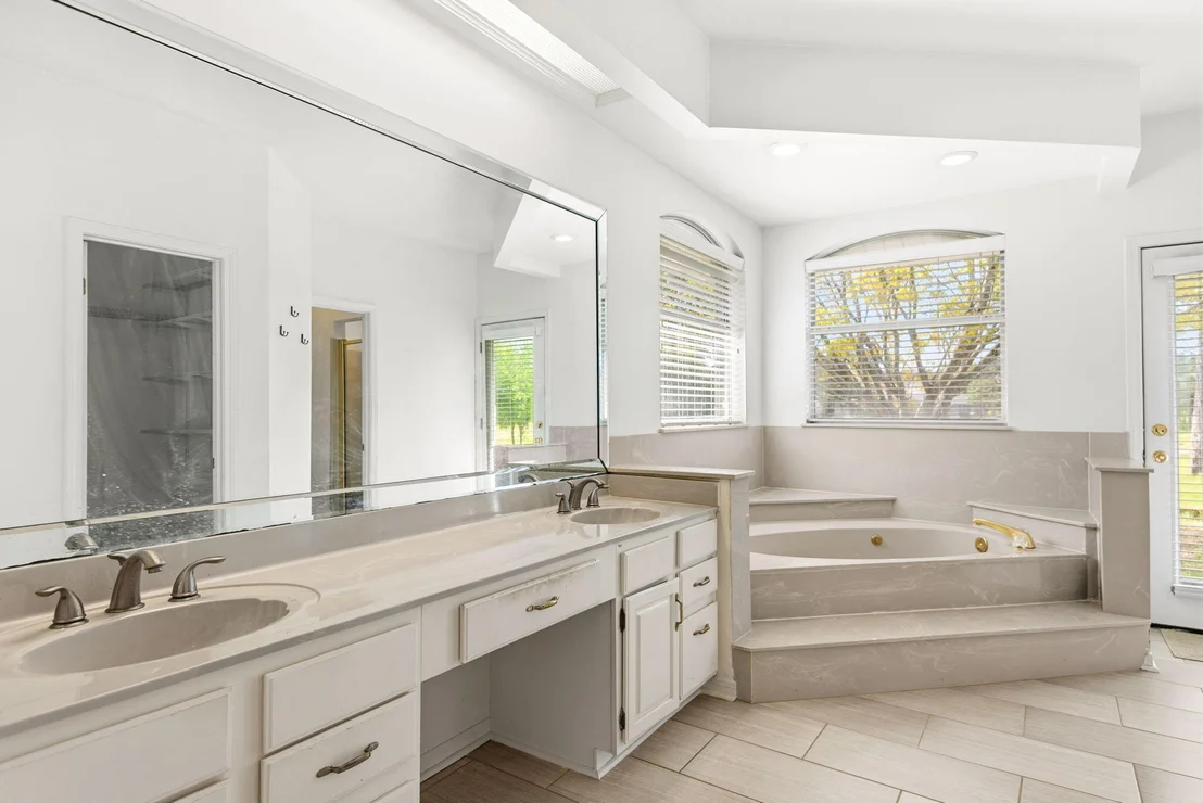 Photo of 83 Lake Lorraine Circle
