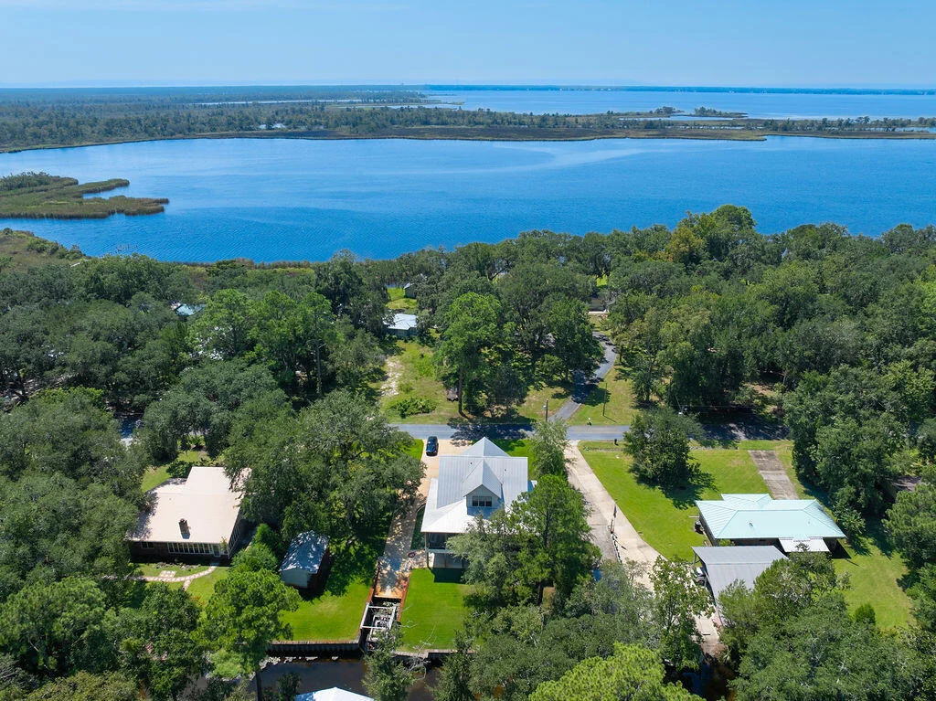 Photo of 400 Pitts Bayshore Drive