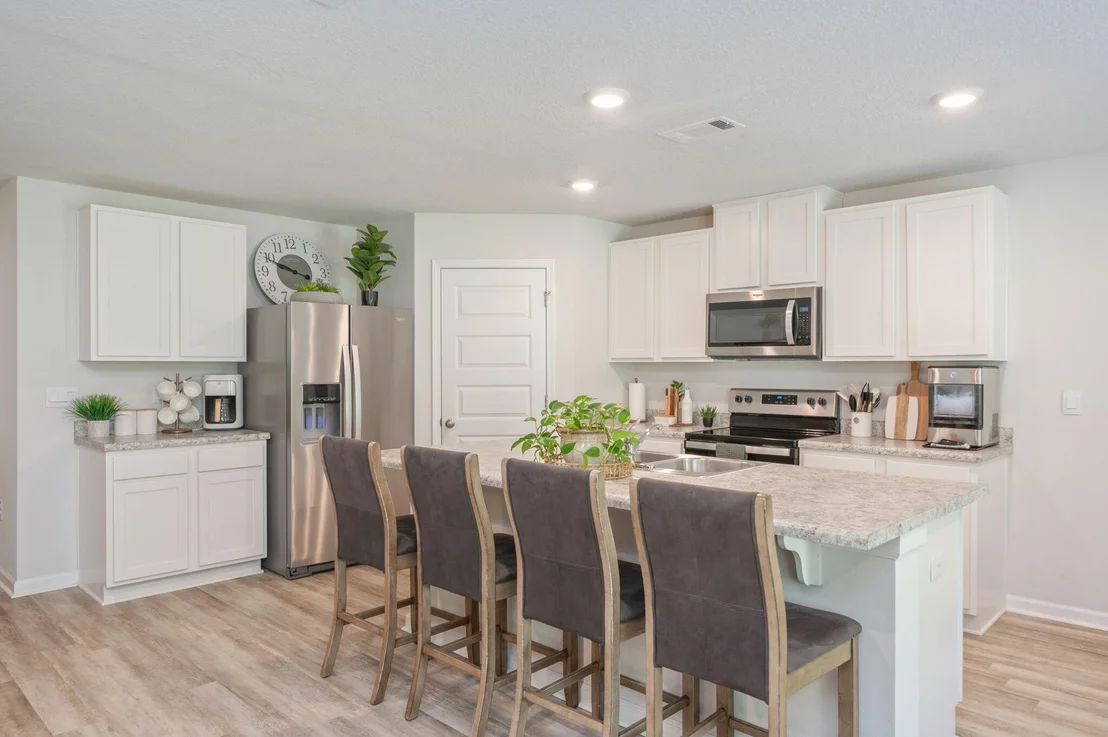 Photo of 6831 Interlachen Lane