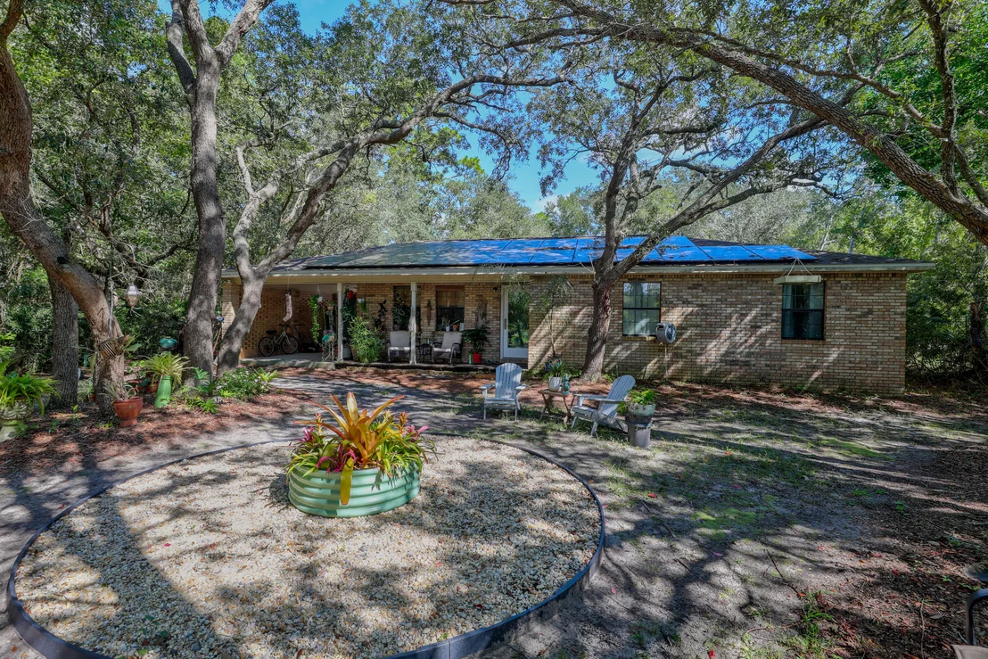 Photo of 11 W Bayou Forest Drive
