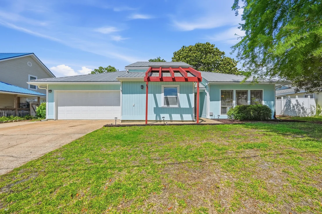 Photo of 368 Evergreen Circle