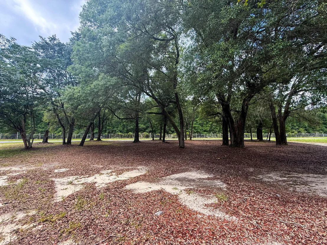 Photo of 5703 Old River Road