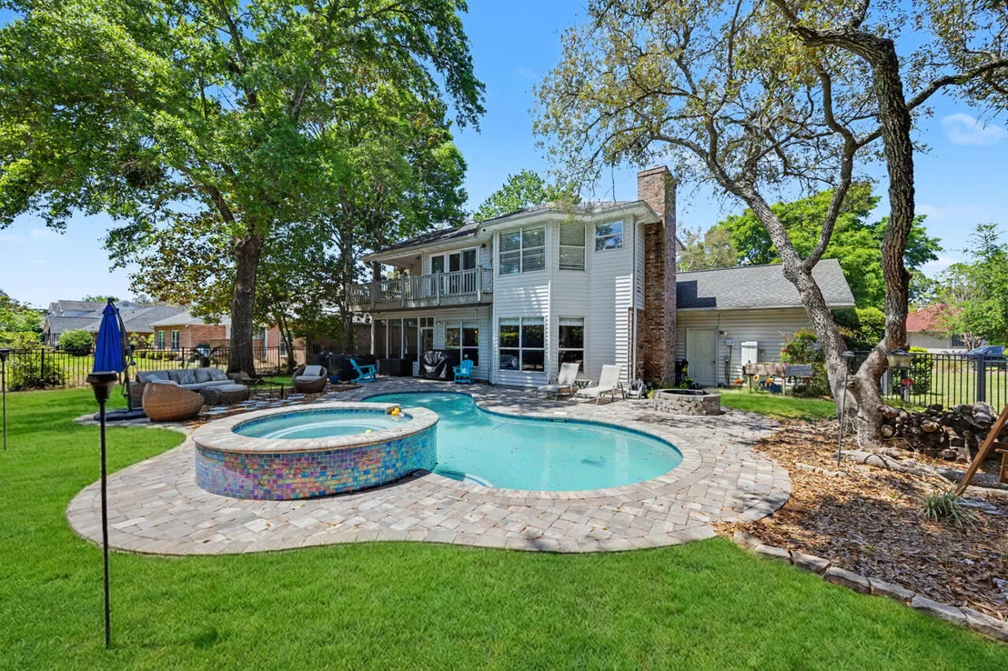 Photo of 4412 Windrush Drive