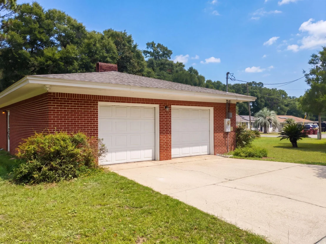 Photo of 141 Chessher Court