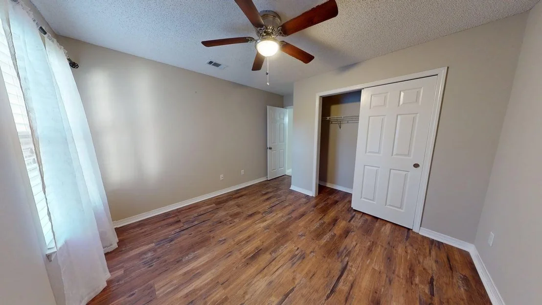Photo of 855 Mande Court