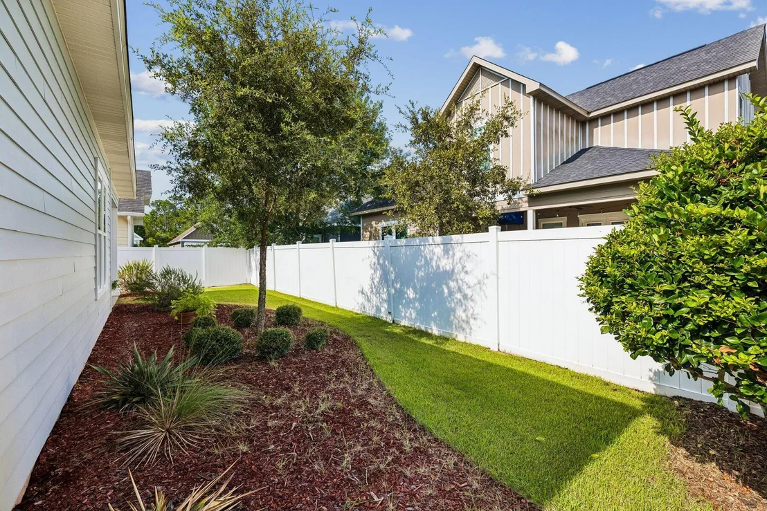 Photo of 143 Blakely Drew Boulevard