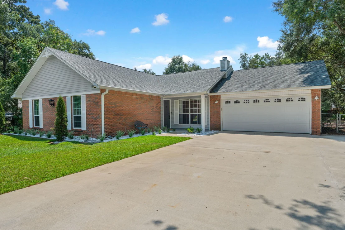 Photo of 6813 Avenida De Galvez