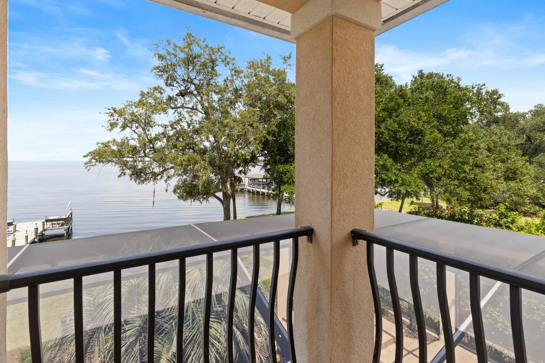 Photo of 923 Lido Circle